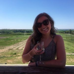 Meet your Posher, Hunter